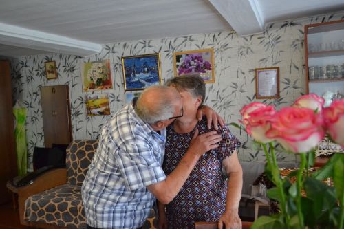 Изумрудный свет любви: 55 лет счастья Галины и Анатолия Кармановых