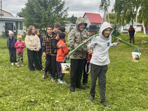 В Татарском Бурнашеве отметили День детей Сабантуем