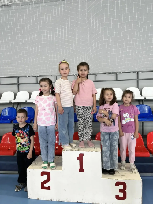 «Чемпион» спорт комплексы гадәти булмаган кунакларны кабул итте