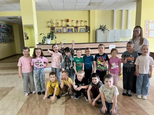 Макылда «Бу дөньяны без балаларга бүләк итәбез» чарасы узды