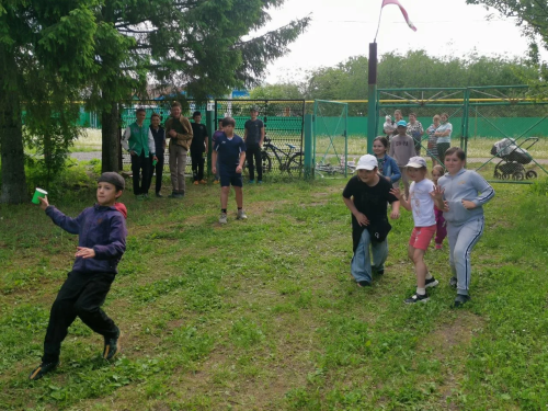 Мәмәтхуҗада балалар китап диңгезенә сәяхәт кылдылар