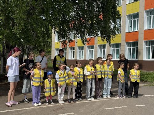 В пришкольном лагере Верхнего Услона через игры повторили ПДД