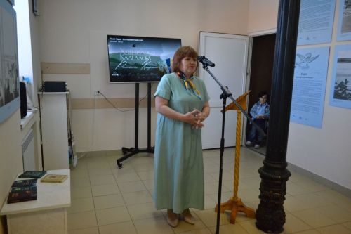 «Хуш киләгез - Калі ласка»: поэзия Рената Хариса скрепила дружбу двух народов
