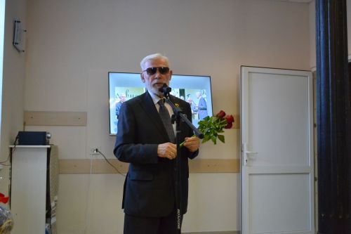 «Хуш киләгез - Калі ласка»: поэзия Рената Хариса скрепила дружбу двух народов