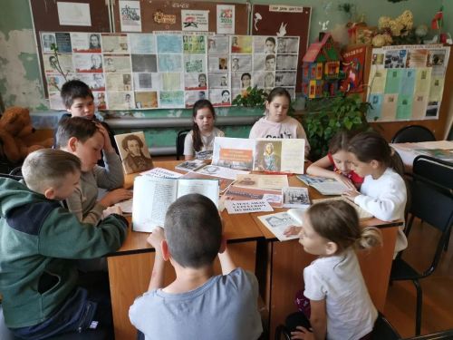 Кызыл Байракта Пушкин көненә шигърият һәм иҗат сәгате узды
