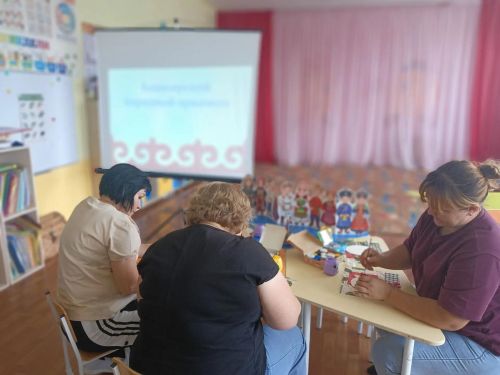 Октябрьскийда башкорт халкы яшәеше белән таныштылар