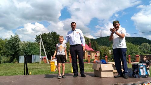 Возвращение традиций: как в Макулове спустя 20 лет зазвучал праздничный набат