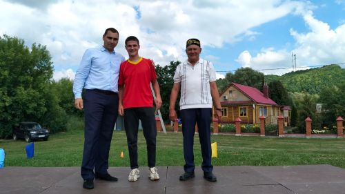 Возвращение традиций: как в Макулове спустя 20 лет зазвучал праздничный набат