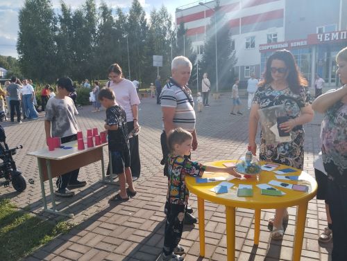 В Верхнем Услоне дети и родители играли в литературный калейдоскоп