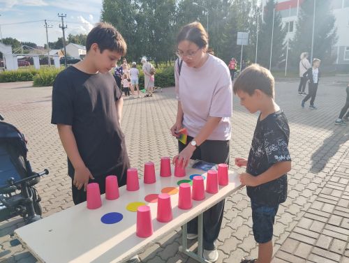 В Верхнем Услоне дети и родители играли в литературный калейдоскоп