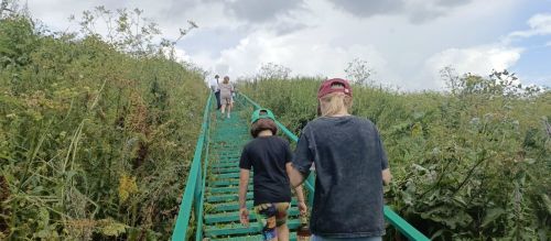 Кильдеевские дети посетили родник и узнали его историю