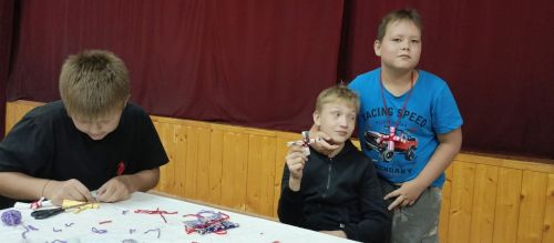 Кильдеевские дети сделали куклу-оберег Кувадку на мастер-классе