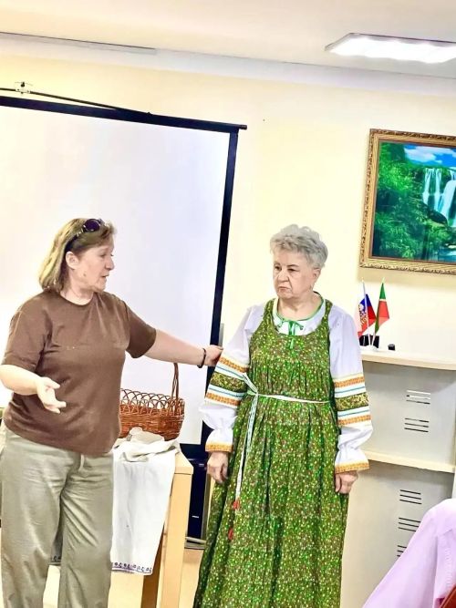 Интернат-йортта халыклар мәдәнияте, көнкүреше турында сөйләштеләр