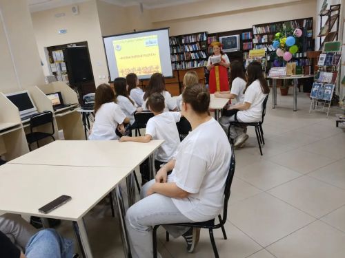 Балалар халык фольклорының асылына төшенделәр