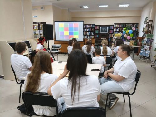 Балалар халык фольклорының асылына төшенделәр