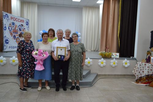 Семейный кодекс Карасевых: 48 лет под защитой любви