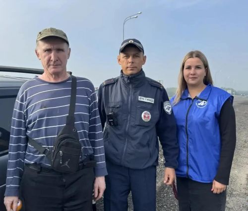 Госавтоинспекция проверила водителей на трассе и вручила апельсины