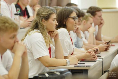 Студотряды Татарстана собрали почти 1 млн рублей в «День ударного труда»