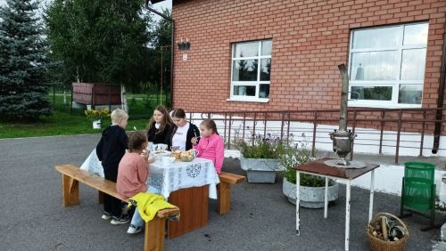 Кильдеевским детям рассказали о самоваре и чаепитии