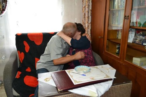 Борис и Валентина Гудихины отметили золотую свадьбу спустя полвека