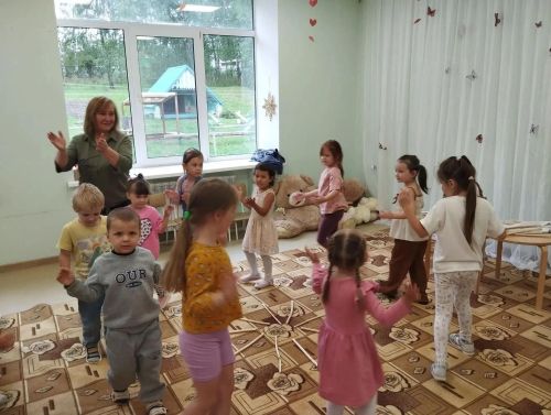 Балалар мәдәниятебезнең күптөрлеге белән таныштылар
