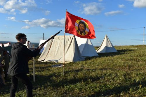 В Верхнем Услоне прошёл исторический фестиваль с реконструкцией боёв 1918 года