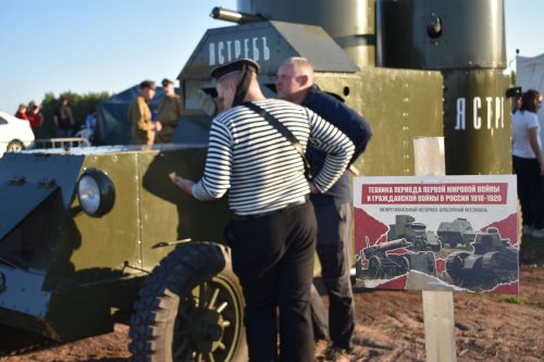 В Верхнем Услоне прошёл исторический фестиваль с реконструкцией боёв 1918 года