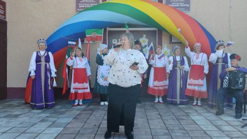 Жители Коргузы встретили День Республики фестивалем с песнями на трёх языках