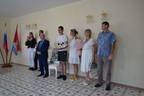 Супруги Скаредновы раскрыли секрет счастья в день золотой свадьбы