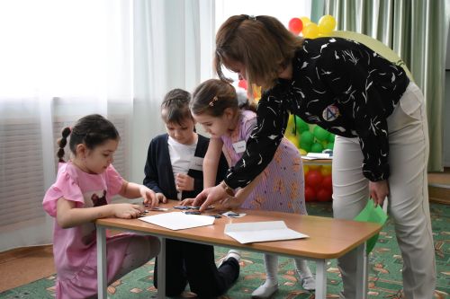 В Верхнем Услоне прошел конкурс "Зеленый огонек"