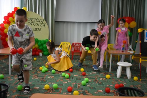 В Верхнем Услоне прошел конкурс "Зеленый огонек"