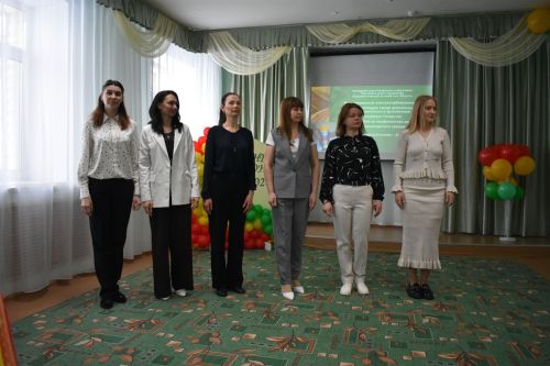 В Верхнем Услоне прошел конкурс "Зеленый огонек"