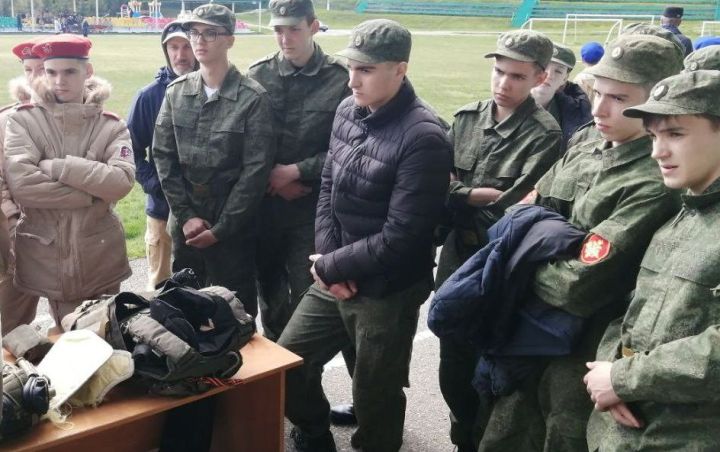 Команда из Верхнего Услона приняла участие в военно-патриотической игре Зарница 2.0