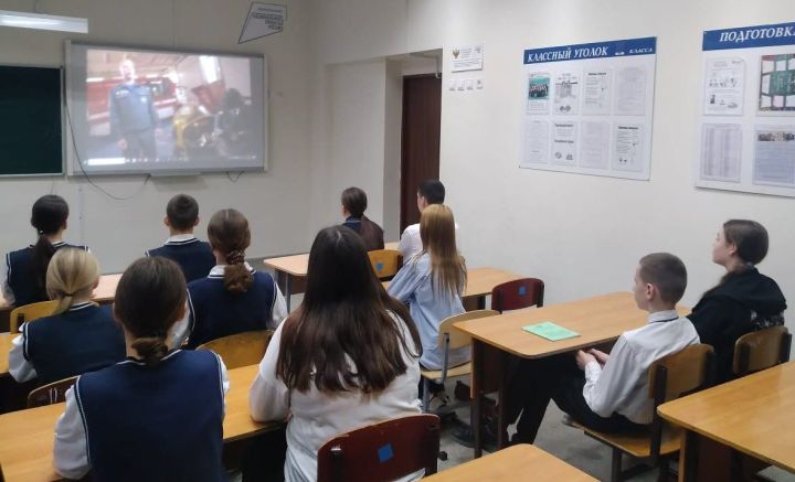 Макыл балалары һөнәрләр белән таныштылар