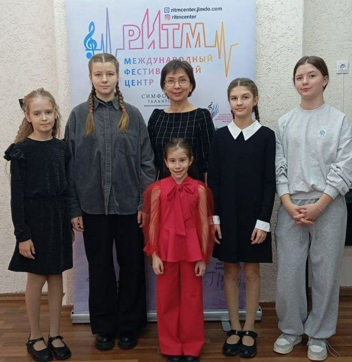 Новогодняя феерия: юные пианисты Верхнего Услона покорили Всероссийский конкурс