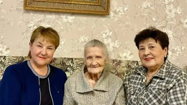 Замминистра труда РТ проверила условия в Верхнеуслонском доме-интернате