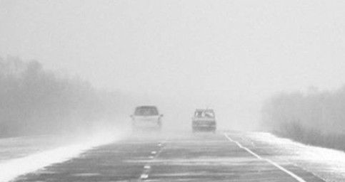 ГИБДД Татарстана предупреждает о метели и просит не выезжать