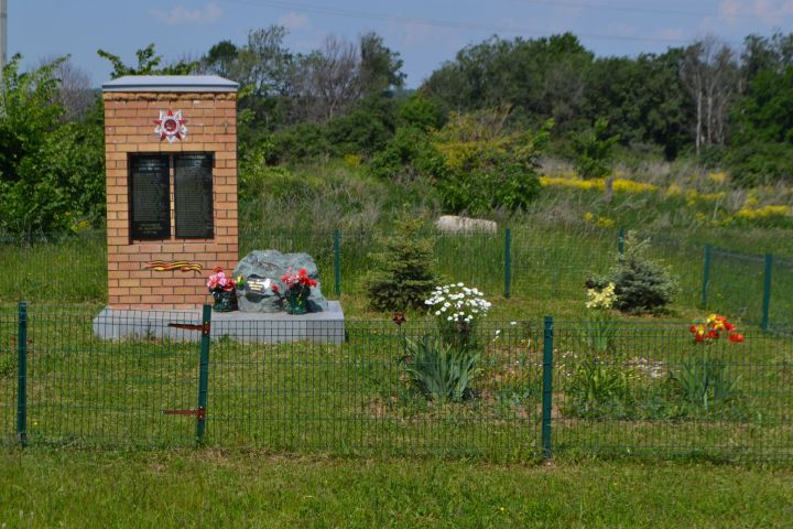 Жители поселка им Кирова Верхнеуслонского района хранят память о погибших земляках
