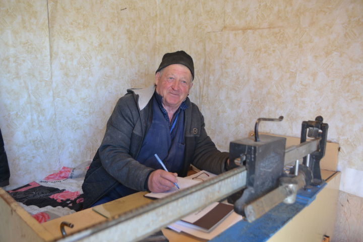 За плечами Василия Лидонова из Крестникова 55 лет трудового стажа
