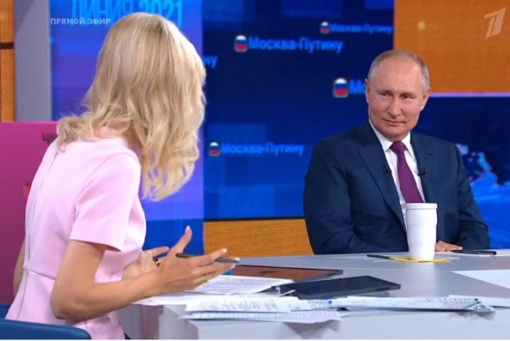 Владимир Путин рассказал каким препаратом привился от коронавируса