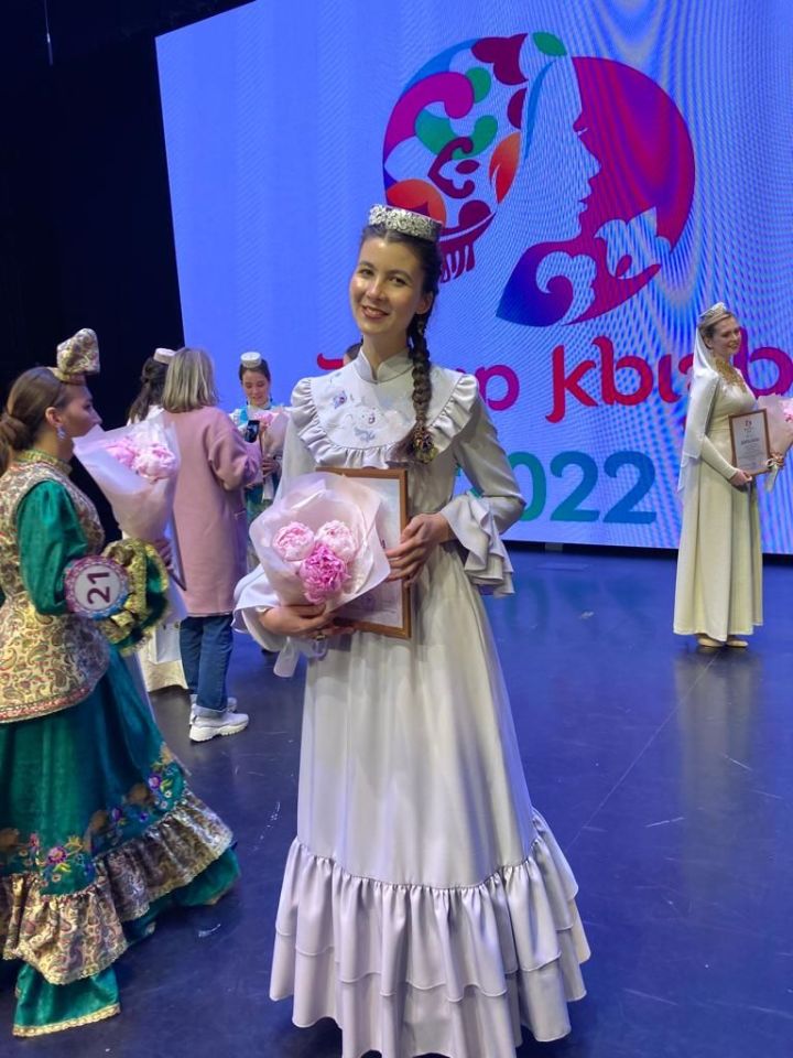 Зиля Мингазова прошла в полуфинал конкурса" Татар кызы - 2022"