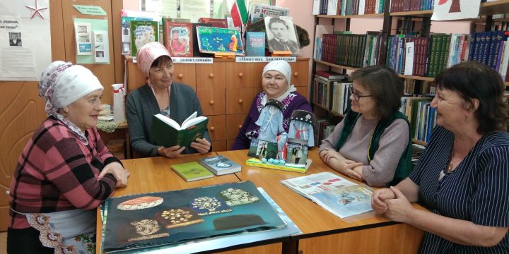 В Матюшине литературная гостиная собрала почитателей традиций своего народа