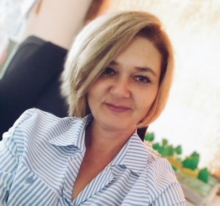 Елена Бурукина: " День Победы для меня – это мой дед, который вернулся домой с осколком в сердце"