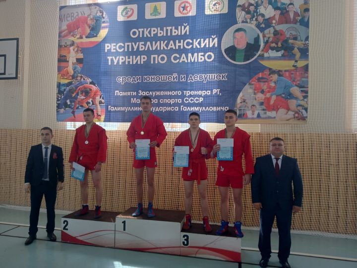 Верхнеуслонский спортсмен стал победителем турнира Татарстана по самбо