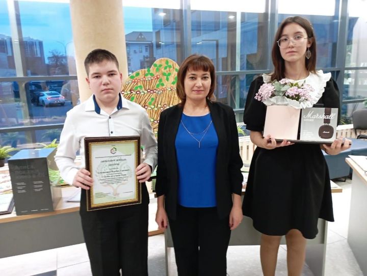 Югары Ослан укучылары “Минем шәҗәрәм” республика бәйгесе призерлары булдылар