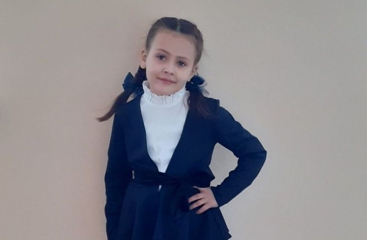 Головокружительные пальцы аккордеонистки из Верхнего Услона