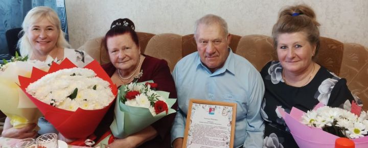 Супруги Глебовы из Матюшина отпраздновали 50 лет совместной жизни