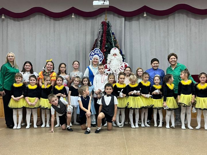 В Детской школе искусств прошел традиционный новогодний концерт