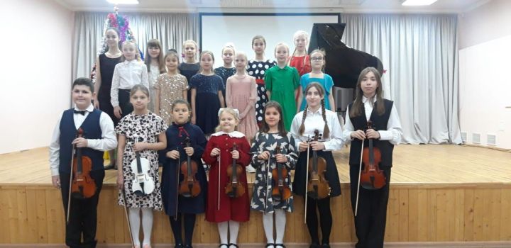 В Детской школе искусств состоялись традиционные новогодние концерты