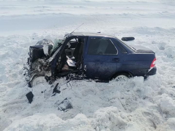 В ДТП в Верхнеуслонском районе погиб водитель легковушки